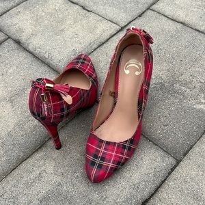 Plaid Heel Shoes with Tassels